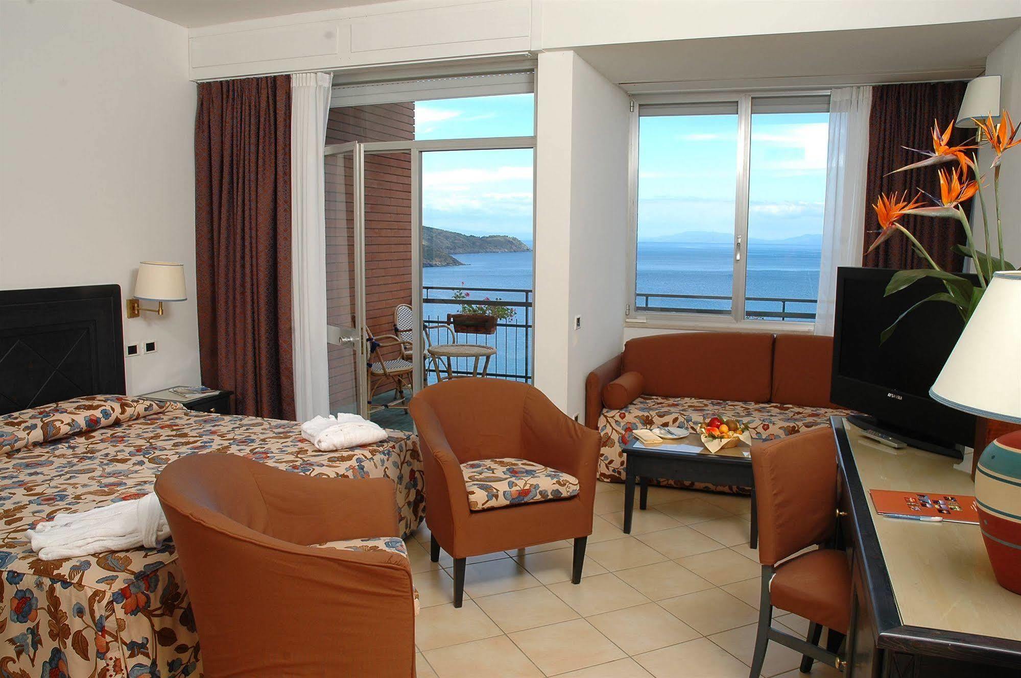 Th Capoliveri - Grand Hotel Elba International Exteriör bild